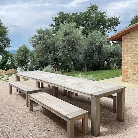 Villa La Madonna With Pool And Padelcourt Monte del Lago