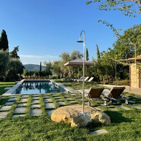 La Madonna With Pool And Padelcourt Villa Monte del Lago