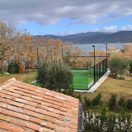La Madonna With Pool And Padelcourt *