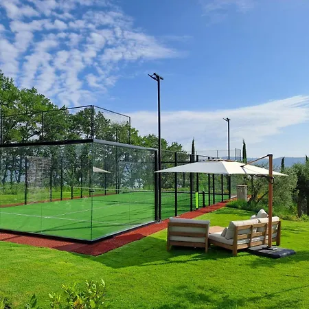 La Madonna With Pool And Padelcourt *